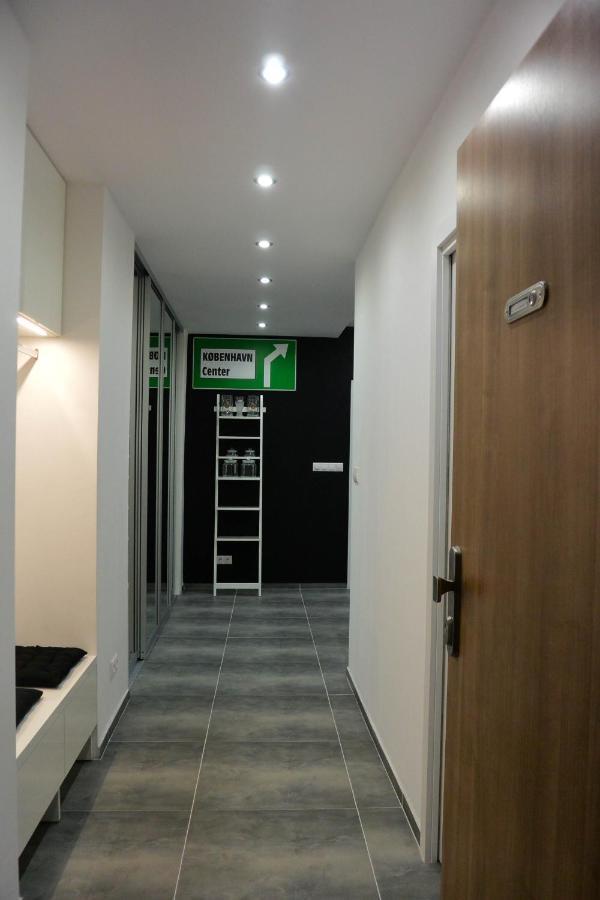 Rr Bus Station Apartment 布拉迪斯拉发 外观 照片